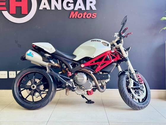 DUCATI MONSTER 796 DUCATI MONSTER 796